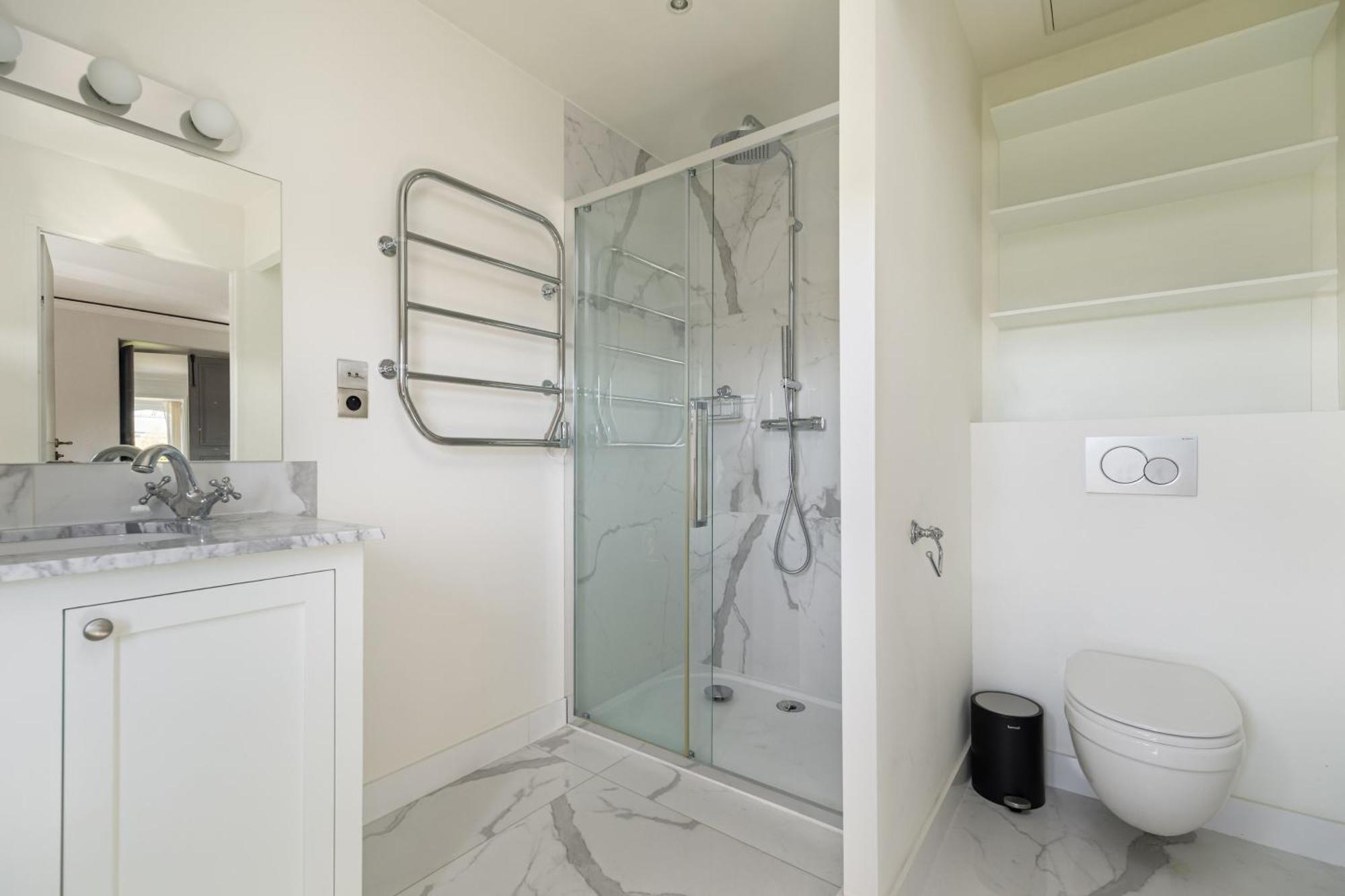 Luxury - Avenue Montaigne *