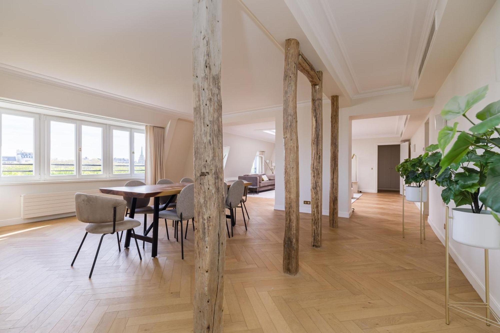 Luxury - Avenue Montaigne Appartamento