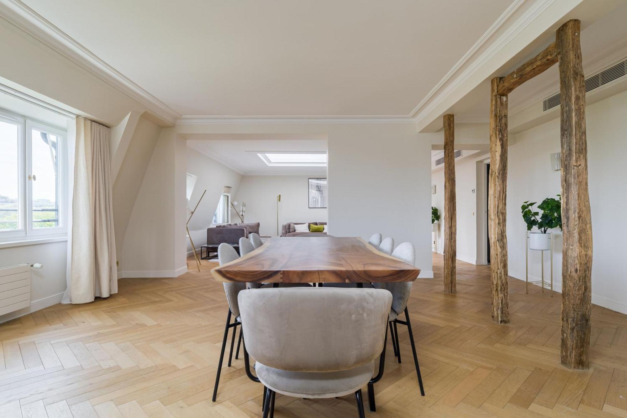 Luxury - Avenue Montaigne Appartamento